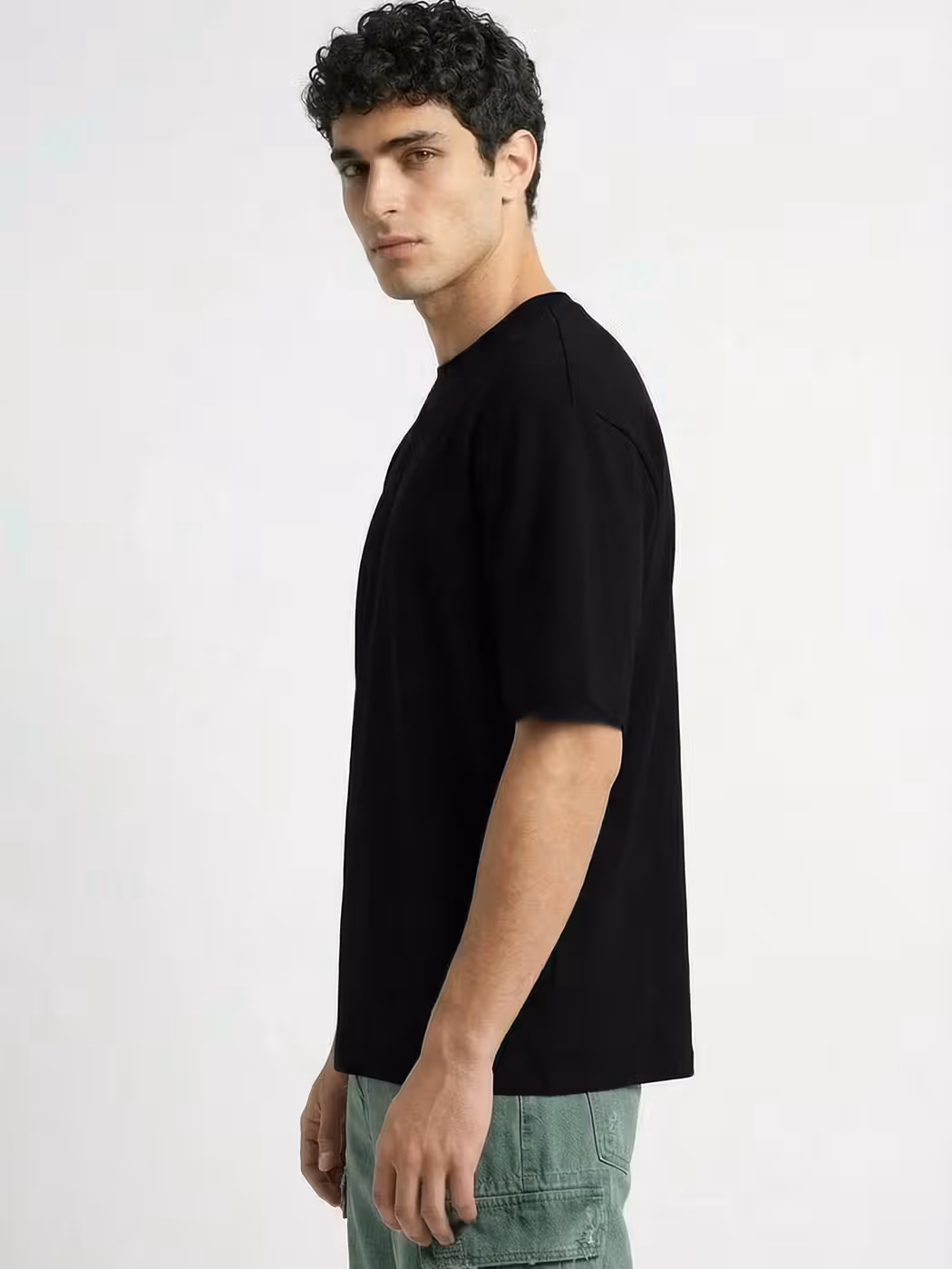 Men's Plain Black Round Neck Oversized T-Shirt 3