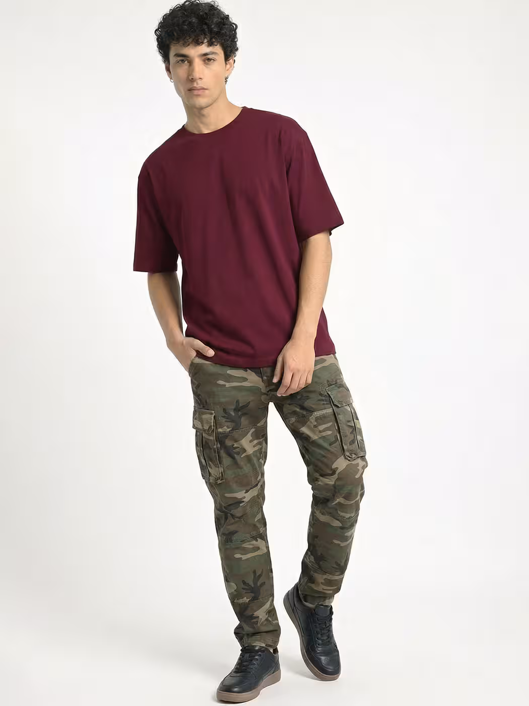 Men's Plain Maroon Round Neck Oversized T-Shirt 4