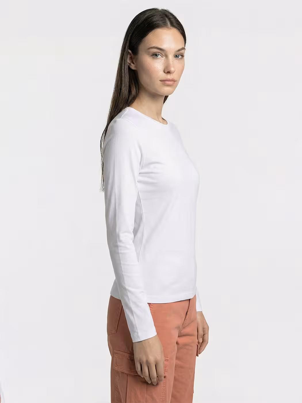 Women's Plain White Full Sleeve Round Neck T-Shirt 3