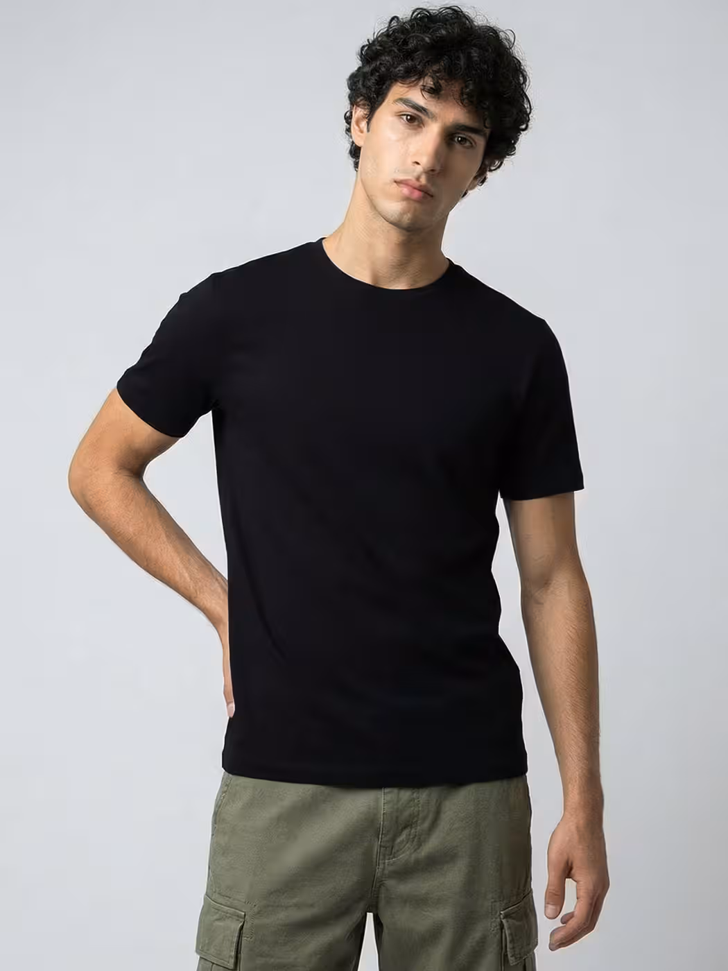 Men's Plain Black Half Sleeve Round Neck T-Shirt 2