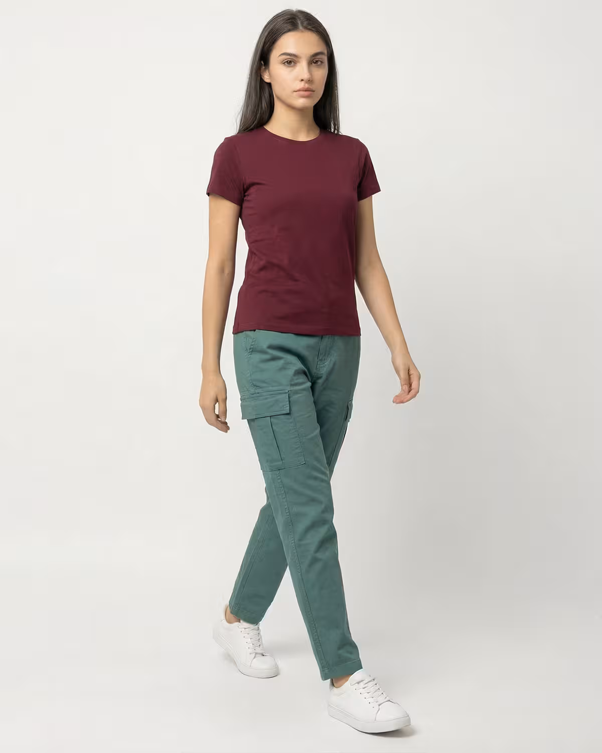 Women's Plain Maroon Half Sleeve Round Neck T-Shirt 4